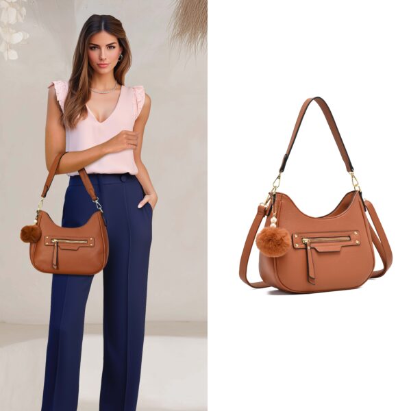 Bolsa Feminina Hobo Média e Versátil com Pompom | Lumoza