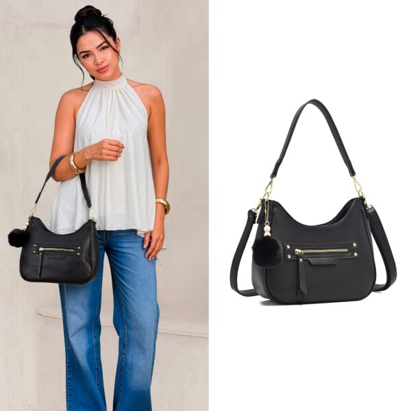 Bolsa Feminina Hobo Média e Versátil com Pompom | Lumoza
